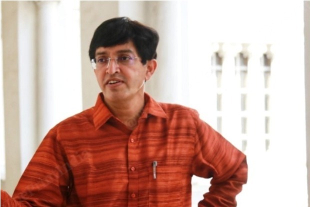 Health Secretary Inspects Chennai Airport As One Flier Tests Positive With COVID-19 Health Secretary Inspects Chennai Airport As One Flier Tests Positive With COVID-19