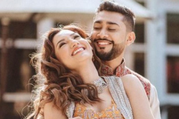 Actor Gauahar Khan marries Zaid Darbar