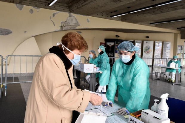 Study says Britain must vaccinate two million a week to prevent a third COVID-19 wave Study says Britain must vaccinate two million a week to prevent a third COVID-19 wave