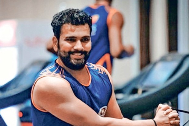 Rohit joins India team in Melbourne