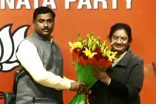 Expelled AIADMK MP Sasikala Pushpa joins BJP