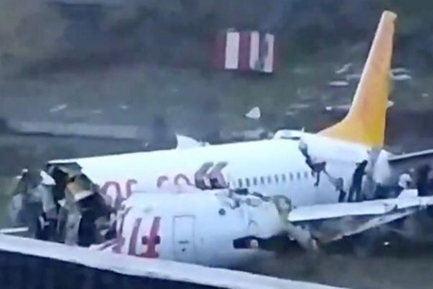 Plane skids off runway in Istanbul, breaks into two
