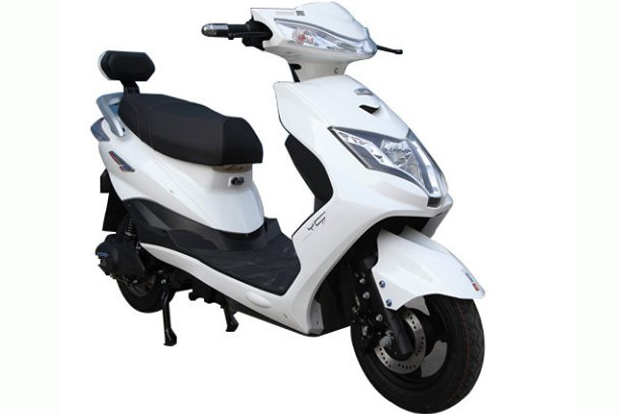e-scooter with removable batteries to run 150 kms on one charge