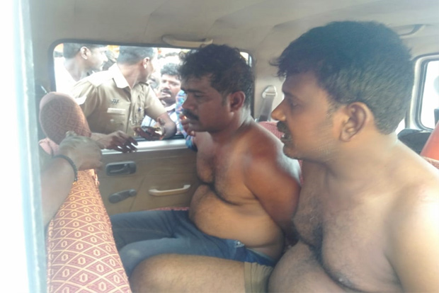 Mob justice for two thieves in Tirupattur
