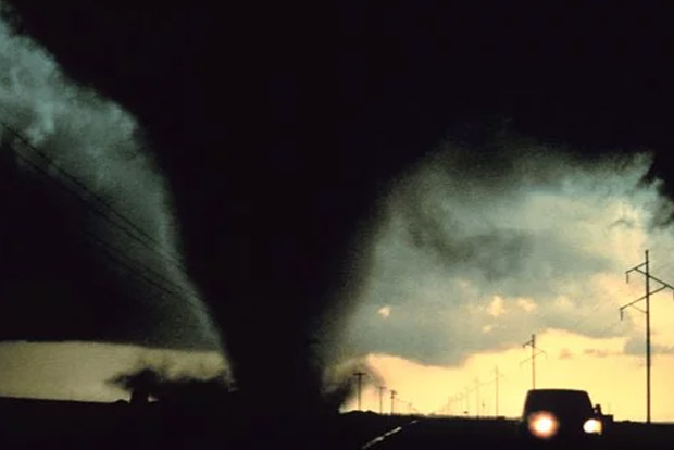 Severe weather alert issued as storm of the century hits UK Severe weather alert issued as storm of the century hits UK