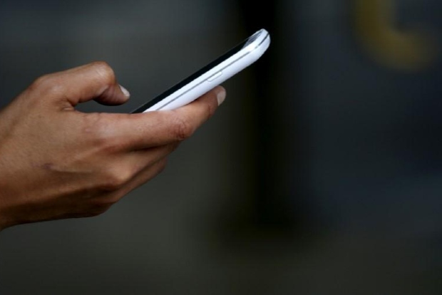 Excess smartphone use linked to mental distress, suicidality Excess smartphone use linked to mental distress, suicidality