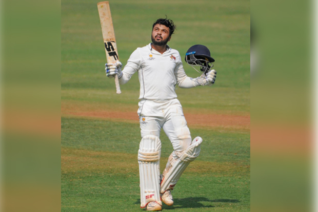 Vasavada defies Tamil Nadu with unbeaten ton﻿