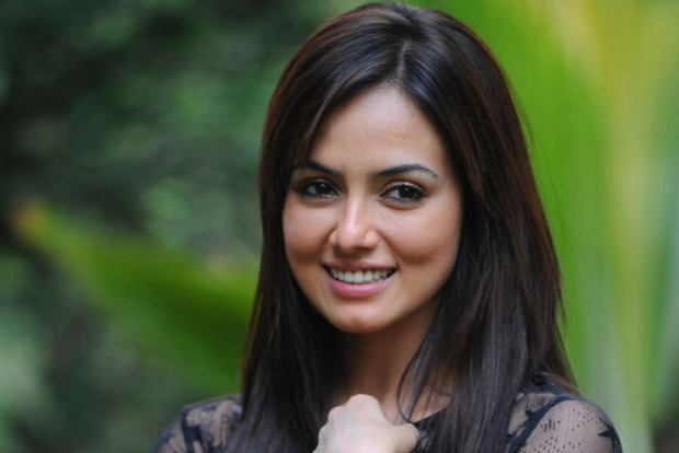 Sana shares personal texts after ex-beau’s cryptic post