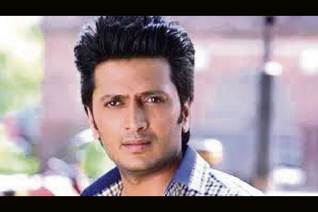 Nagraj Manjule, Riteish Deshmukh announce trilogy on Chhatrapati Shivaji