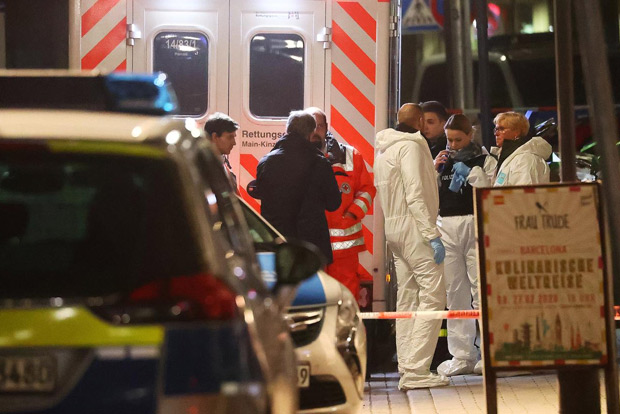 8 killed in two shootings in Germany