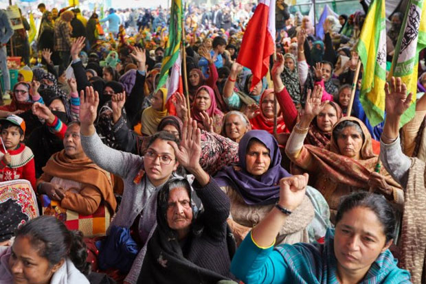 Road at Shaheen Bagh opened by group of protesters, blocked again: Police