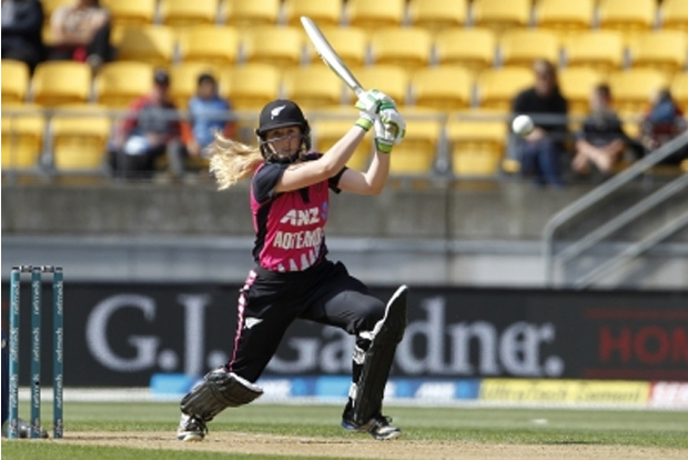 ICC Womens T20 WC: Devines 6th consecutive 50 helps NZ beat SL