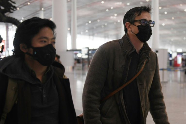 Expelled Wall Street Journal reporters leave China after headline row