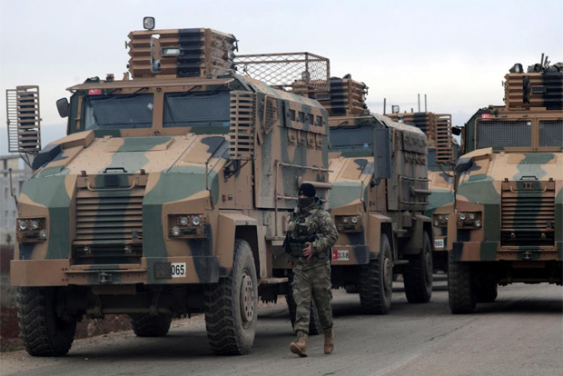 Russia strikes kill 5 civilians as Syria regime advances: monitor
