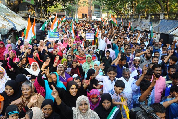Protesters call out for Non-Muslims, allege govt will impose such acts on them later