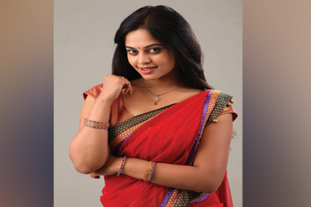 Bindu Madhavi wraps up the shoot of her next