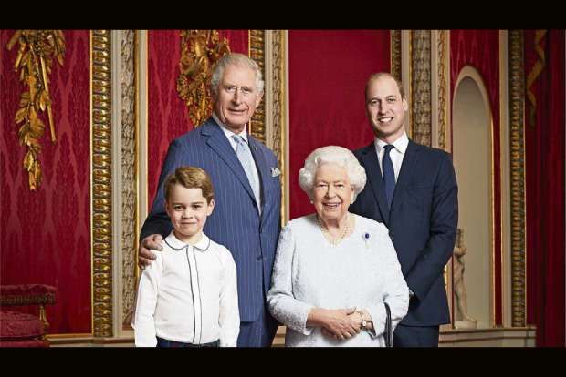 Portrait of Queen, 3 heirs marks new decades start