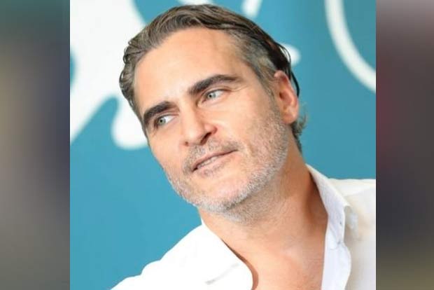 Joaquin Phoenix and Rooney Maras love story