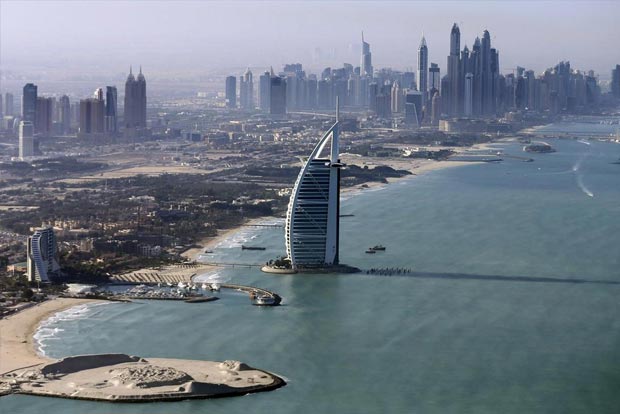 UAE approves 5-year multi-entry visa for tourists UAE approves 5-year multi-entry visa for tourists