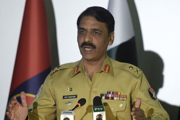 Pak Army spokesman tweets praising Deepika Padukone, but deletes later