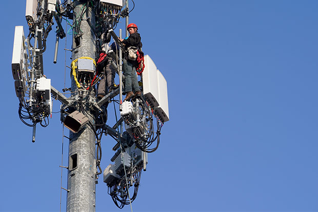 Telcos seek hearing in SC on AGR review pleas