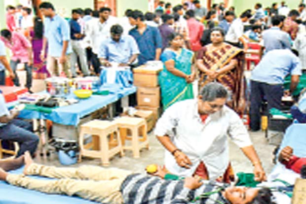 3 months after govt directive, FB yet to help hospitals find blood donors