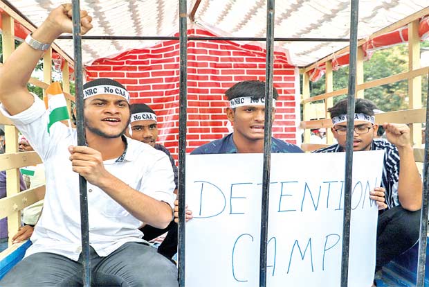 ﻿Nagai shops down shutters during anti-CAA stir