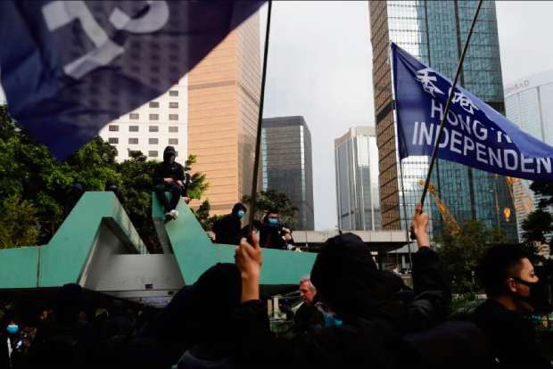 Public rally suspended after rioters hijacked it: HK police