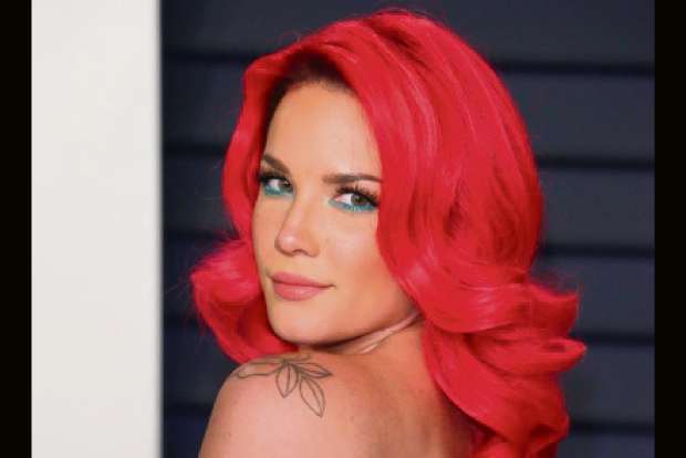 Halsey thanks fans for accepting her vulnerabilities