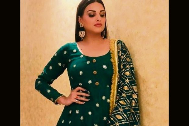 Bigg Boss 13: Himanshi hits back at charges by Shehnazs dad