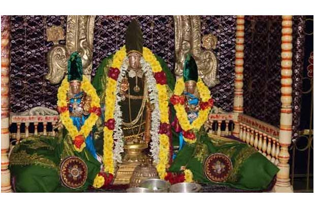 Brahmotsavam begins in Thiruvallur Veeraraghavar temple Brahmotsavam begins in Thiruvallur Veeraraghavar temple