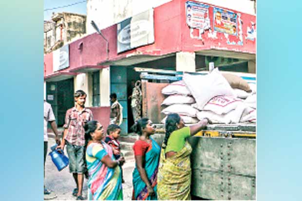 Govt to try intra-state portability of ration cards on pilot basis