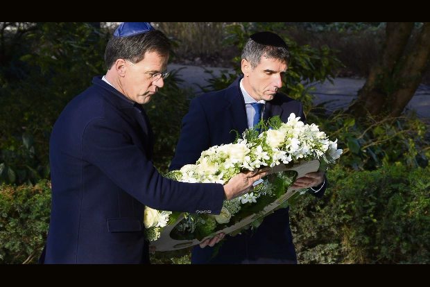 Dutch govt offers first apology for WWII persecution of Jews