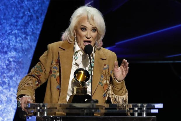 Tanya Tucker wins 1st Grammy, 47 years after her 1st nomination