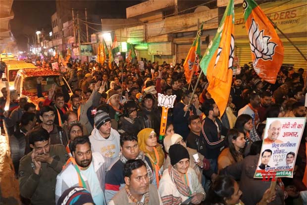 Delhi polls: AAP strong, but BJP gaining steadily