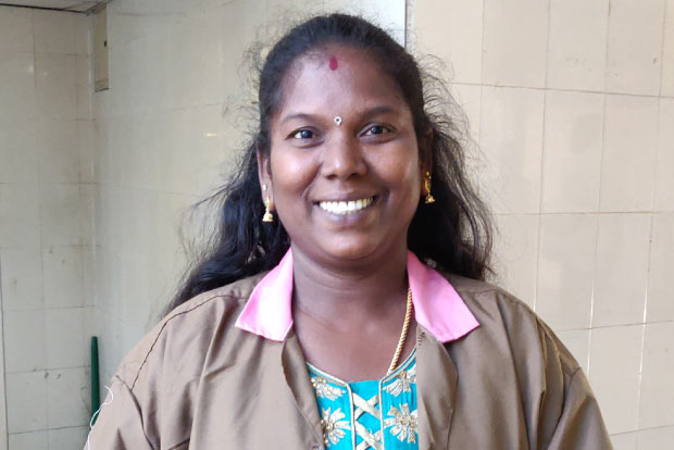 Slice of Life: ‘I was taught to help others, I teach my children to do the same’ Slice of Life: ‘I was taught to help others, I teach my children to do the same’