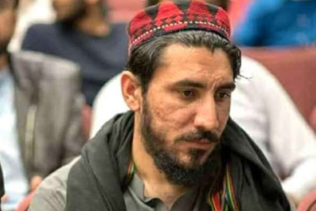 Protests in Pakistan after court rejects Manzoor Pashteens bail