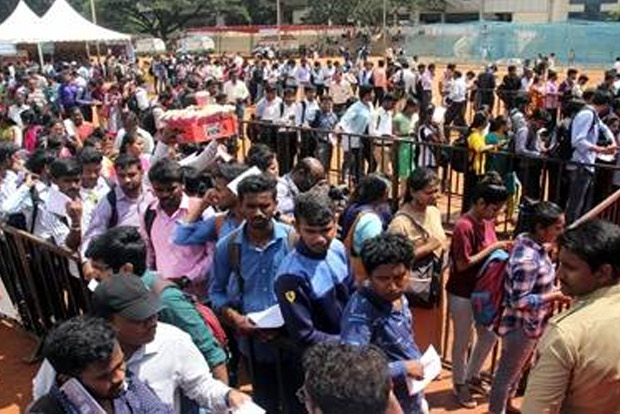 DT Next Campus: Job Fair 2025 at AVITs Chennai campus