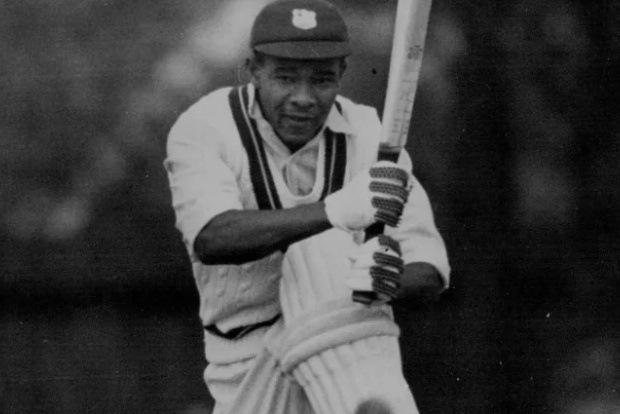 Former West Indies cricketer Everton Weekes dies aged 95