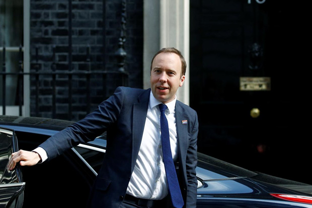 Fines for not wearing masks in England shops