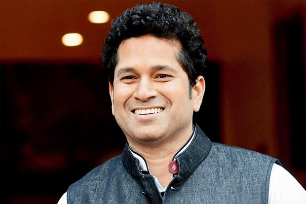 Sachins daughter Sara captures him enjoying Mumbai rains