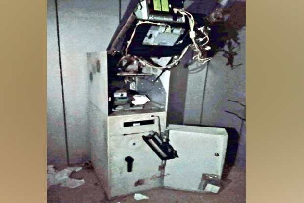 Failed bid in 3 ATMs at Mangadu, jewels stolen from five houses in RA Puram Failed bid in 3 ATMs at Mangadu, jewels stolen from five houses in RA Puram