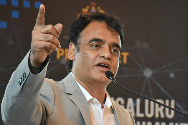 Ktaka Dy CM pulls up officials for Covid centre mismanagement