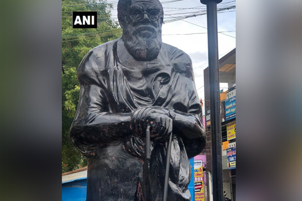 Periyar statue desecrated, tension grips Coimbatore