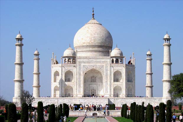 No hope of early reopening of Taj in Agra