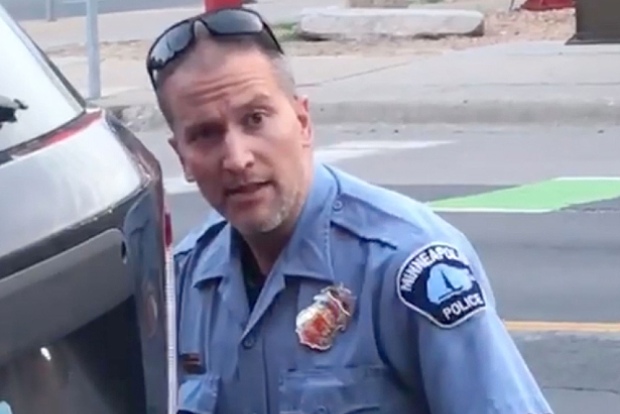 Ex-cop charged in Floyds death faces tax evasion counts