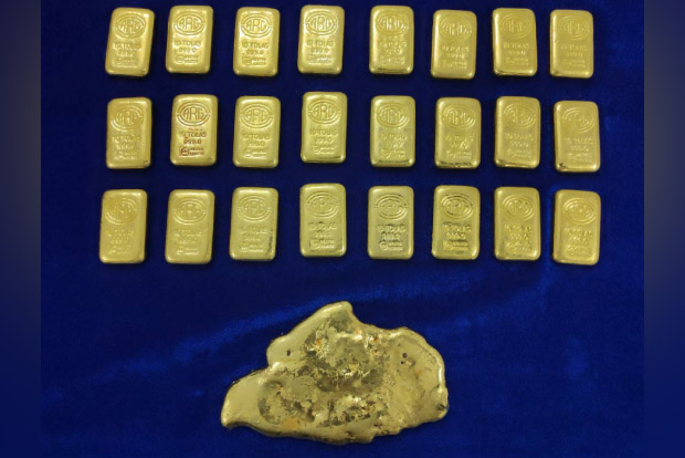 Customs withholds transfer of officials probing Kerala gold case Customs withholds transfer of officials probing Kerala gold case