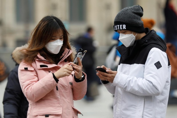 Frances new economic indicators but too fragile to overturn recession