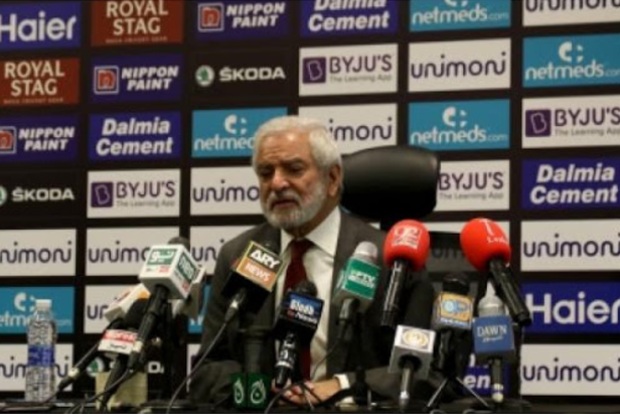 Pak ready to play but wont run after India for bilateral series: Mani