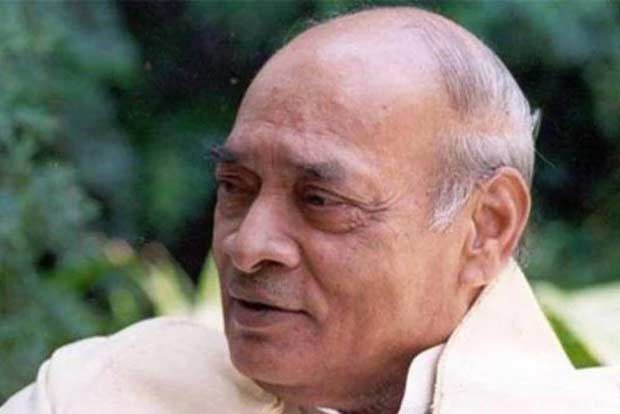 Sonia, Rahul praise Narasimha Rao in his birth centenary year